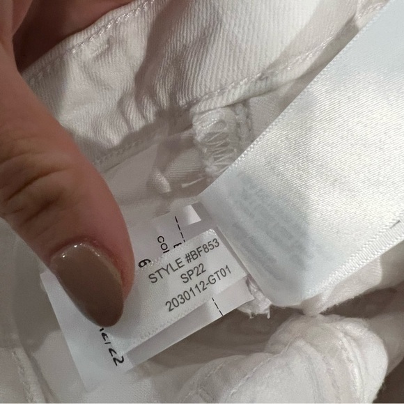 J. Crew Essential straight white jean in all-day stretch - Picture 9 of 12